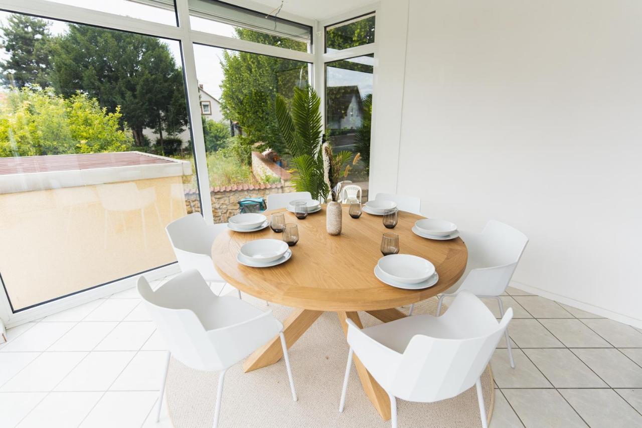 Appartment In Den Weinbergen Bei Mainz - Mit 2X Doppelzimmern, 1X Grosses Wohnzimmer, Bad & Kueche Stadecken-Elsheim Eksteriør bilde