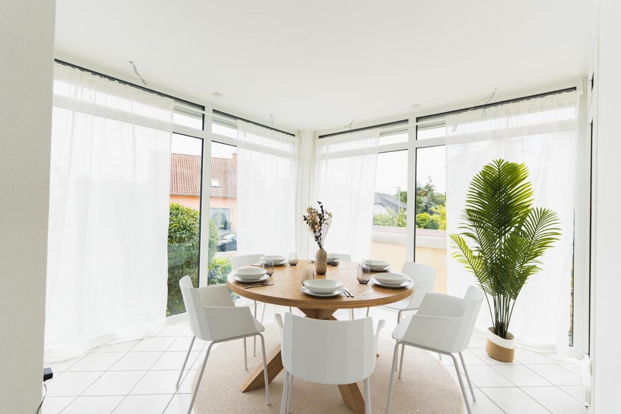 Appartment In Den Weinbergen Bei Mainz - Mit 2X Doppelzimmern, 1X Grosses Wohnzimmer, Bad & Kueche Stadecken-Elsheim Eksteriør bilde